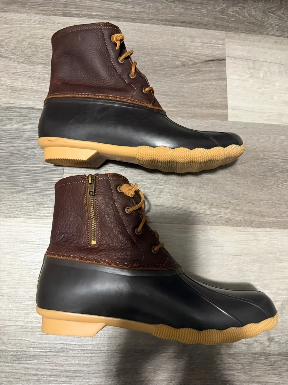 Sperry • salt water boots • NWOT